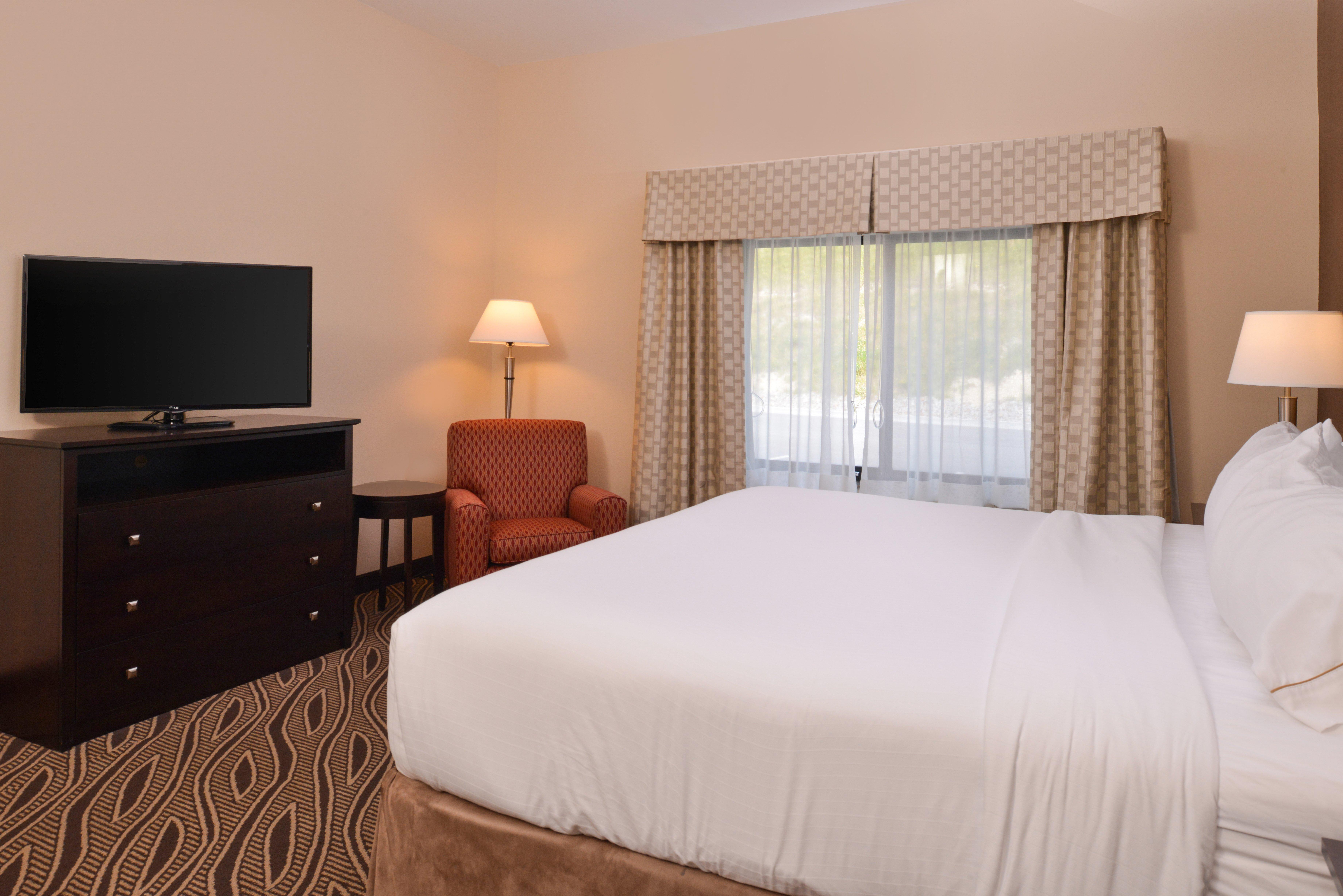 Holiday Inn Express & Suites Washington - Meadow Lands By Ihg Exterior photo