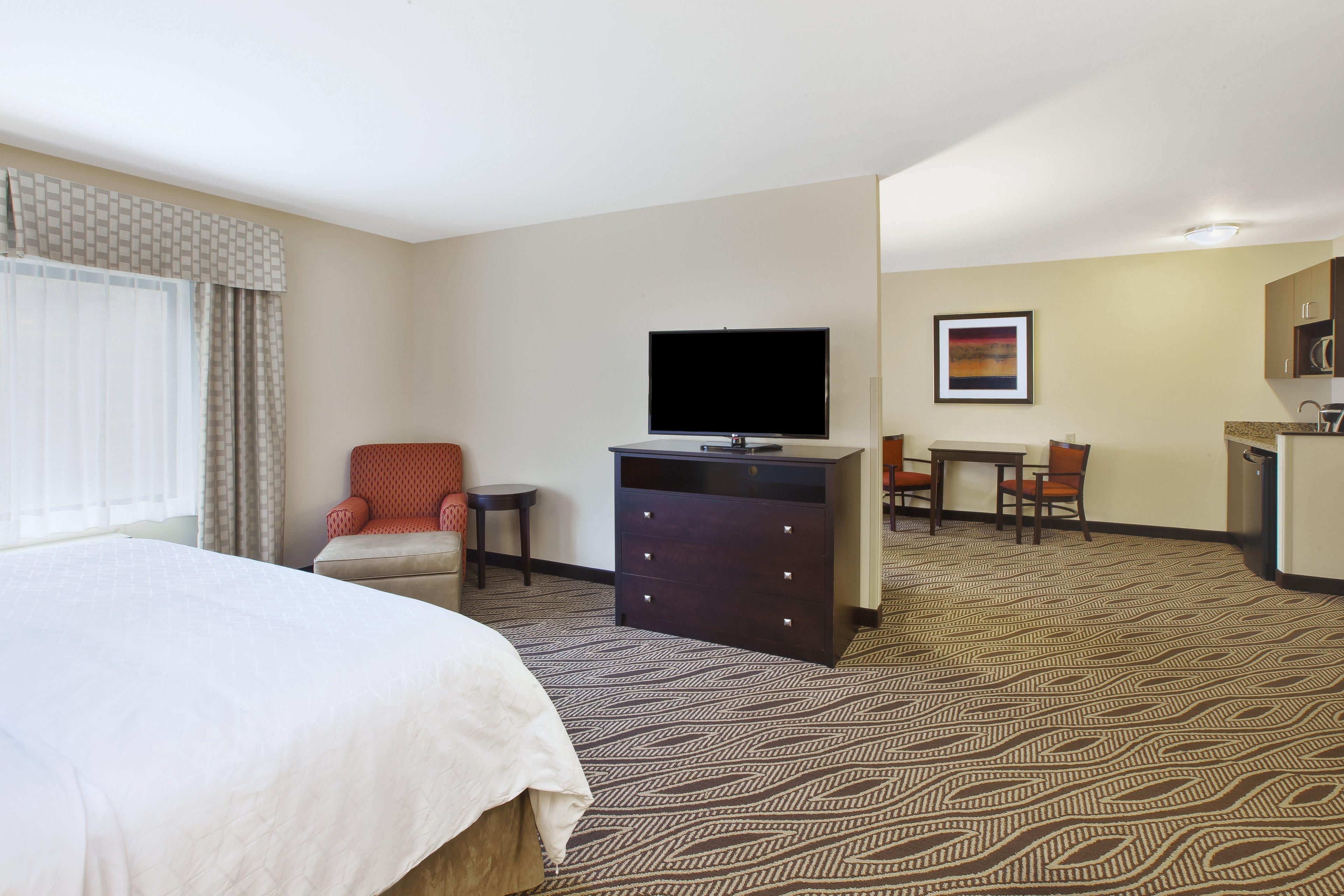 Holiday Inn Express & Suites Washington - Meadow Lands By Ihg Exterior photo
